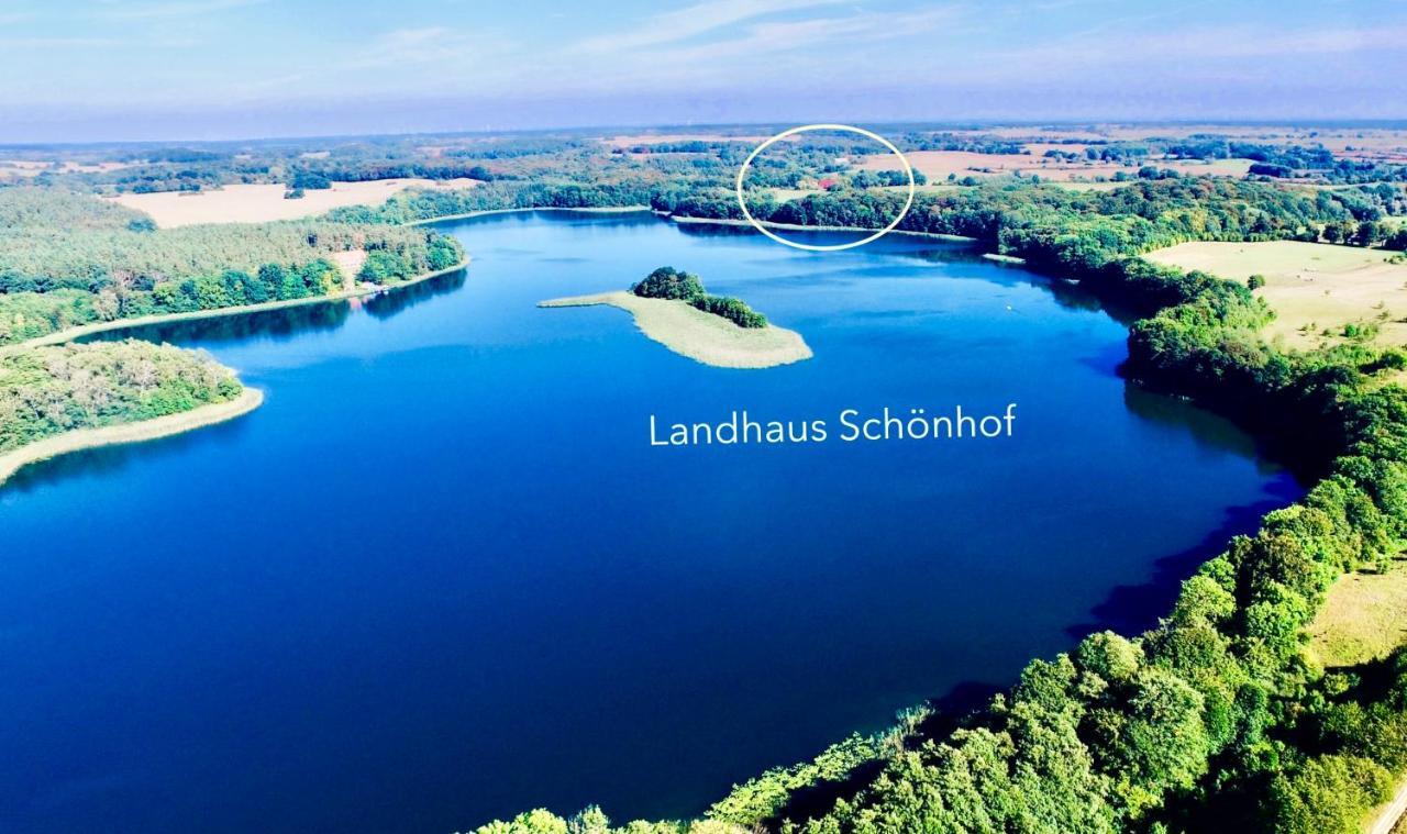 Landhaus Schoenhof Feldberger Seenlandschaft Exterior foto